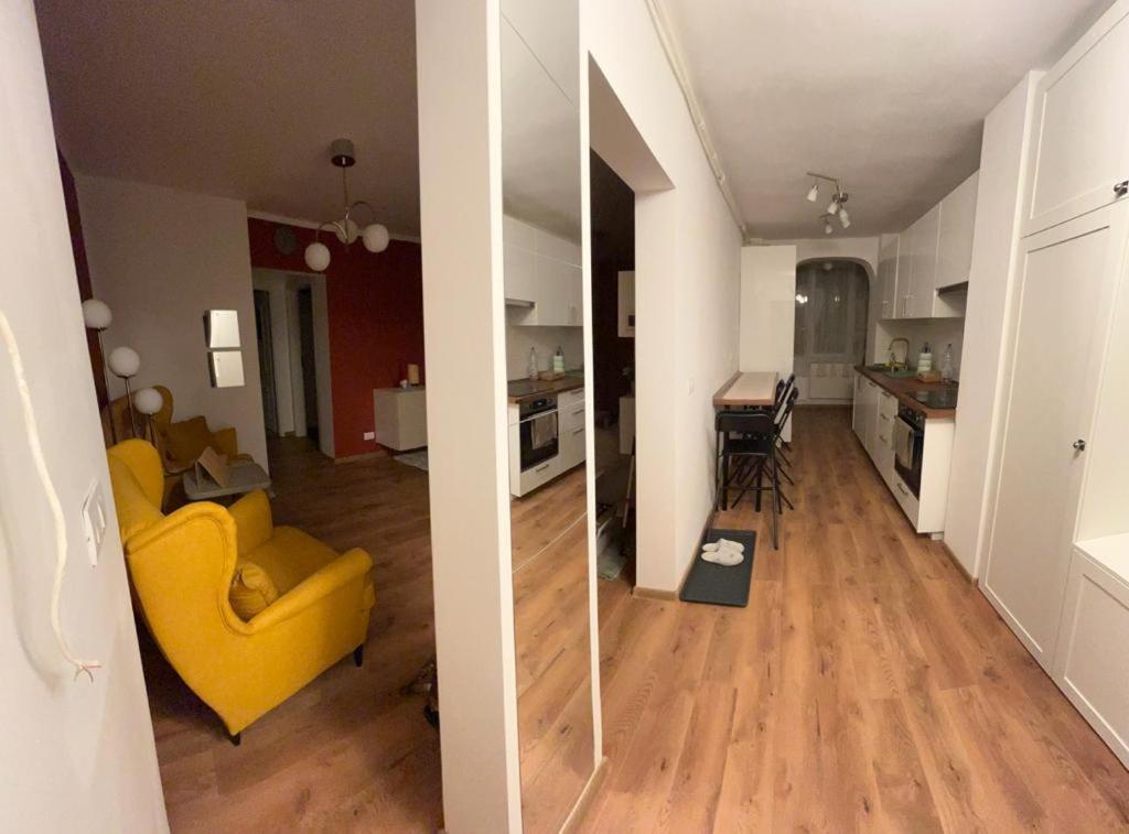 Meba Apartments Μπρασόβ Εξωτερικό φωτογραφία