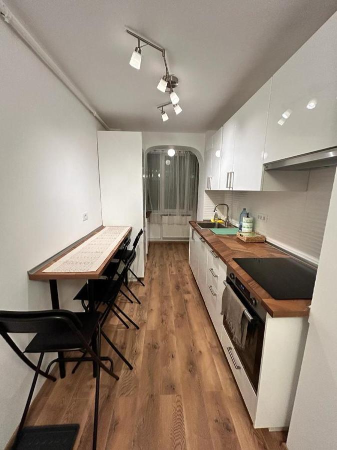Meba Apartments Μπρασόβ Εξωτερικό φωτογραφία
